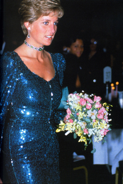 The Saphire blue color reminded me when Lady Diana wore Victor Edelstein's